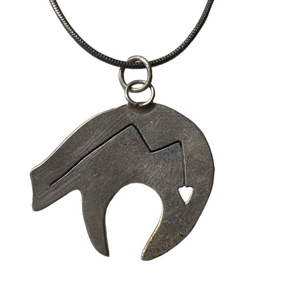 unbranded Other - Navajo Native American Southwestern Sterling Silver Bear Unisex Necklace